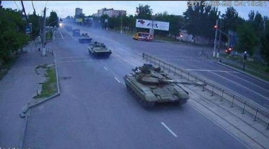 tanks-luhansk-24-06-2014